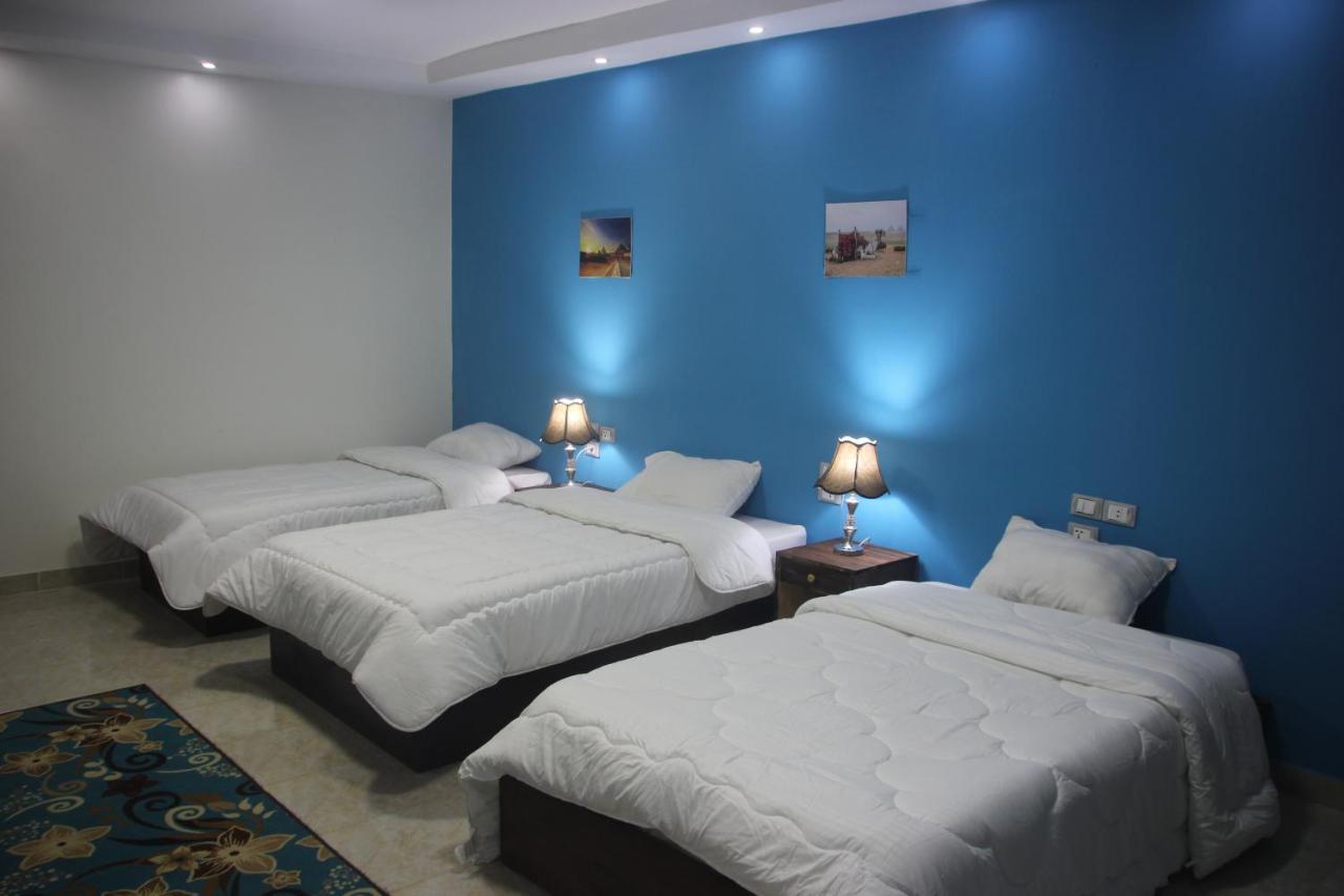 King Khufu Pyramids View Hotel Kafret el-Gabal Esterno foto