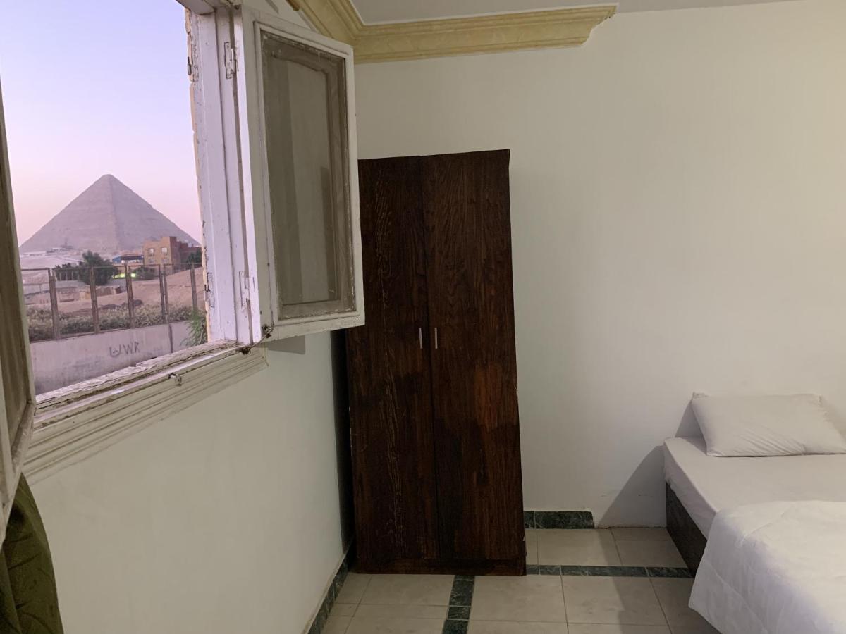 King Khufu Pyramids View Hotel Kafret el-Gabal Esterno foto