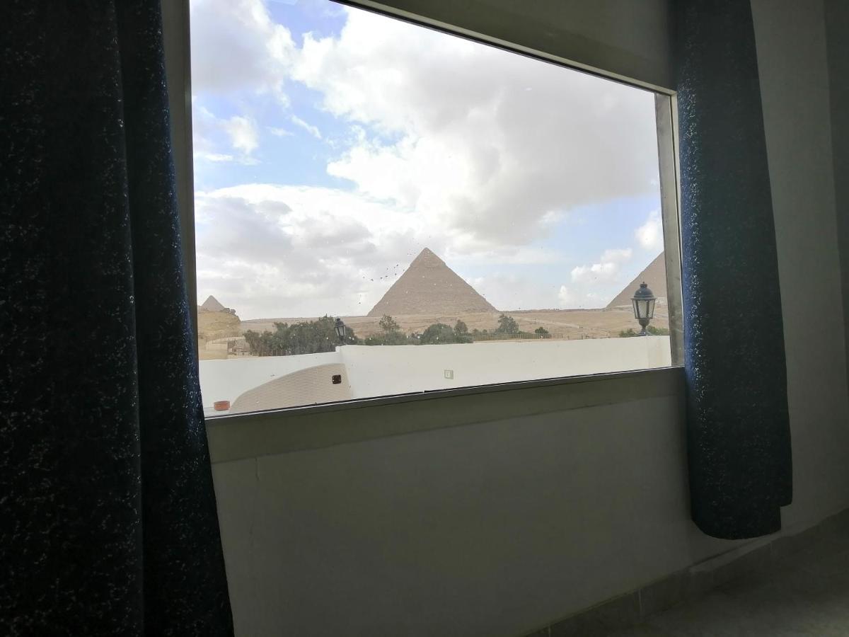 King Khufu Pyramids View Hotel Kafret el-Gabal Esterno foto